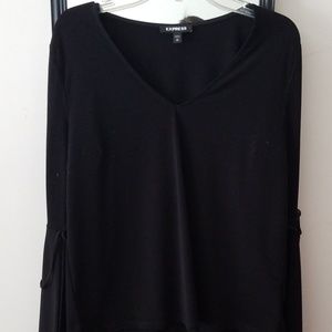 Super Cute Black Bell-Sleeved Shirt